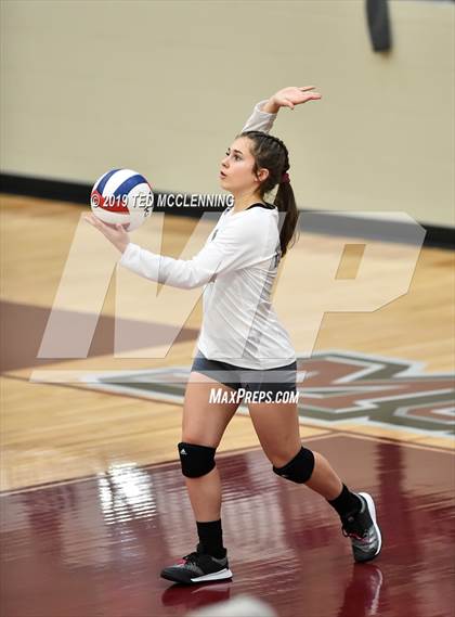 Thumbnail 3 in Farmington @ Morrilton (AAA 4A Quarterfinal Playoff) photogallery.
