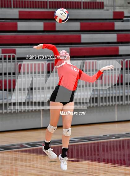 Thumbnail 2 in Farmington @ Morrilton (AAA 4A Quarterfinal Playoff) photogallery.