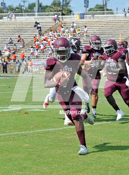 Thumbnail 3 in Zebulon B. Vance vs. West Mecklenburg photogallery.