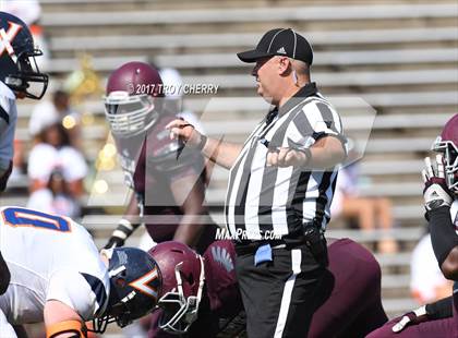 Thumbnail 2 in Zebulon B. Vance vs. West Mecklenburg photogallery.