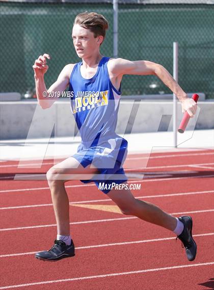 Thumbnail 3 in FVL Championships (110 IH, 300LH, 4x100 Relay, 4x400 Relay) photogallery.