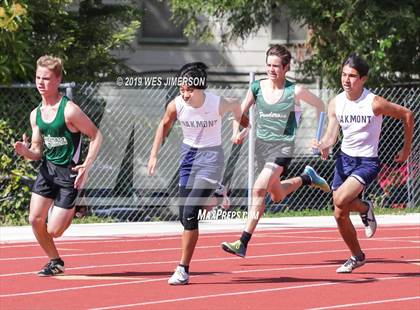 Thumbnail 3 in FVL Championships (110 IH, 300LH, 4x100 Relay, 4x400 Relay) photogallery.