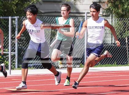 Thumbnail 1 in FVL Championships (110 IH, 300LH, 4x100 Relay, 4x400 Relay) photogallery.
