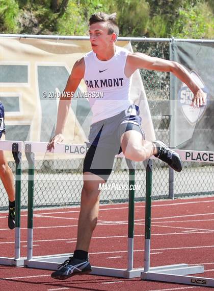Thumbnail 1 in FVL Championships (110 IH, 300LH, 4x100 Relay, 4x400 Relay) photogallery.