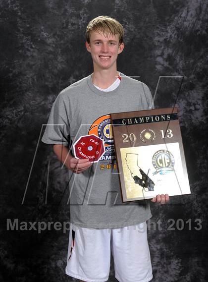 Thumbnail 2 in Tustin (CIF-SS D3AAA Awards) photogallery.