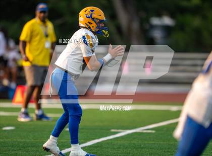 Thumbnail 2 in Jefferson @ Lakeridge photogallery.