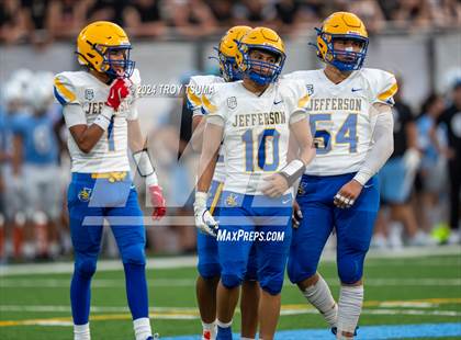 Thumbnail 2 in Jefferson @ Lakeridge photogallery.