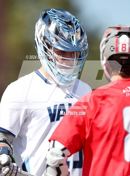Thumbnail 1 in Valor Christian vs. Regis Jesuit (CHSAA 5A Semifinals) photogallery.