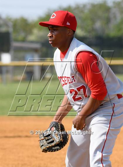 Thumbnail 3 in Roosevelt vs Scholars Academy (PSAL Class A 1st Round) photogallery.