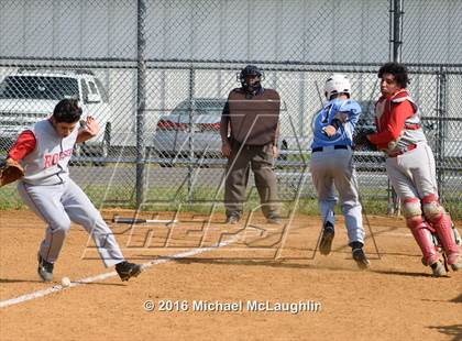 Thumbnail 2 in Roosevelt vs Scholars Academy (PSAL Class A 1st Round) photogallery.