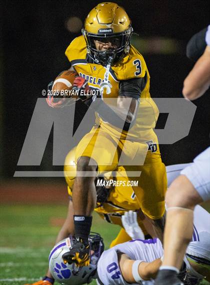 Thumbnail 3 in Gilmer vs. Douglass (GHSA Class 3A Round 1) photogallery.