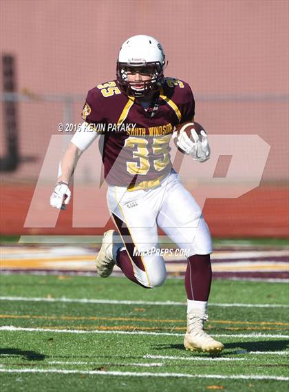 Thumbnail 3 in Farmington @ South Windsor photogallery.