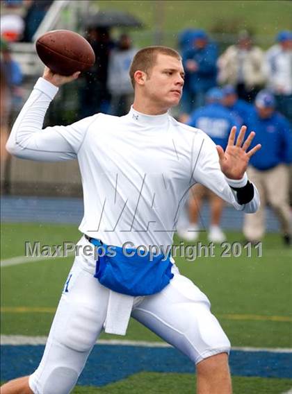 Thumbnail 3 in Highlands @ Covington Catholic photogallery.