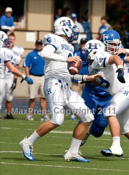 Thumbnail 2 in Highlands @ Covington Catholic photogallery.