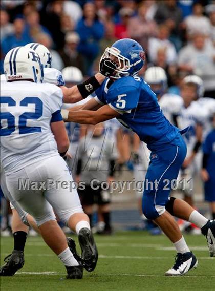 Thumbnail 3 in Highlands @ Covington Catholic photogallery.