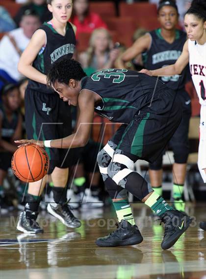 Thumbnail 2 in Kennedale vs. Mexia (UIL 3A Final) photogallery.
