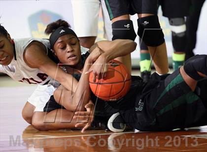 Thumbnail 2 in Kennedale vs. Mexia (UIL 3A Final) photogallery.