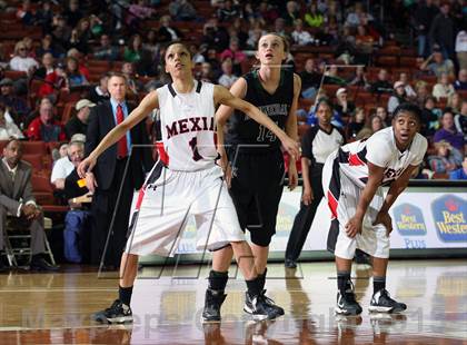 Thumbnail 3 in Kennedale vs. Mexia (UIL 3A Final) photogallery.