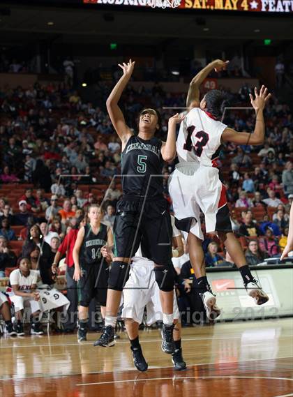 Thumbnail 1 in Kennedale vs. Mexia (UIL 3A Final) photogallery.