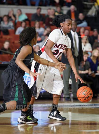 Thumbnail 2 in Kennedale vs. Mexia (UIL 3A Final) photogallery.