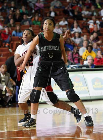 Thumbnail 2 in Kennedale vs. Mexia (UIL 3A Final) photogallery.