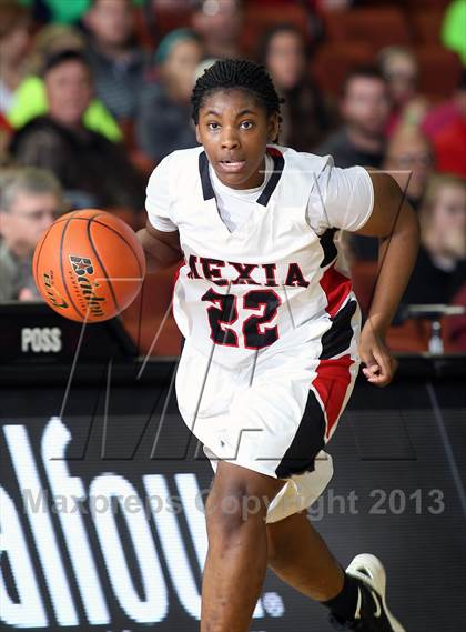 Thumbnail 3 in Kennedale vs. Mexia (UIL 3A Final) photogallery.