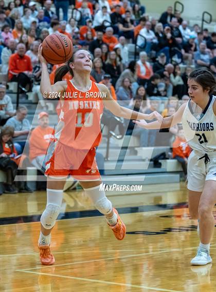 Thumbnail 1 in Hamilton Heights vs. Woodlan photogallery.
