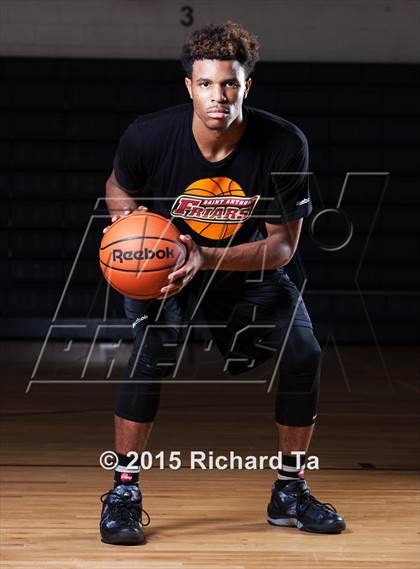 Thumbnail 1 in St. Anthony (Preseason Early Contenders Photo Shoot) photogallery.