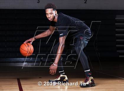 Thumbnail 3 in St. Anthony (Preseason Early Contenders Photo Shoot) photogallery.