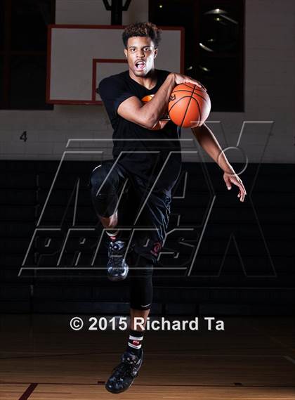 Thumbnail 2 in St. Anthony (Preseason Early Contenders Photo Shoot) photogallery.