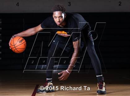 Thumbnail 2 in St. Anthony (Preseason Early Contenders Photo Shoot) photogallery.