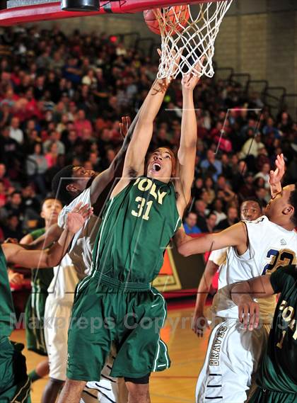 Thumbnail 1 in St. John Bosco @ Long Beach Poly (Nike Extravaganza) photogallery.