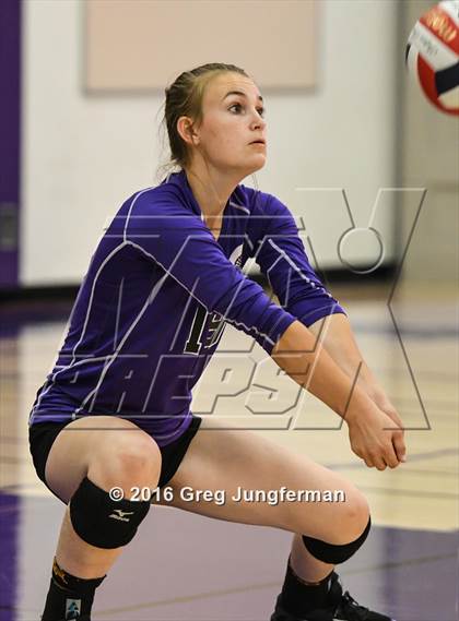 Thumbnail 1 in Casa Grande @ Petaluma photogallery.