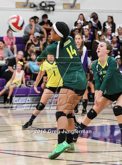 Thumbnail 1 in Casa Grande @ Petaluma photogallery.