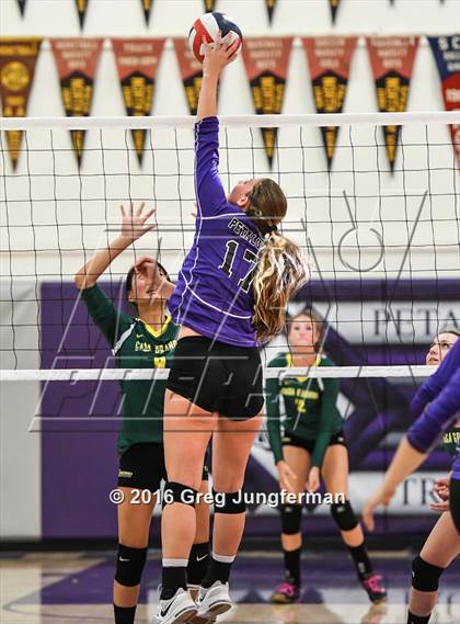 Thumbnail 2 in Casa Grande @ Petaluma photogallery.