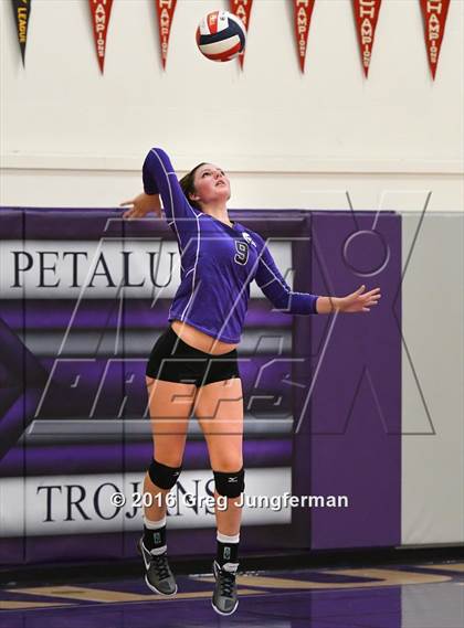 Thumbnail 3 in Casa Grande @ Petaluma photogallery.