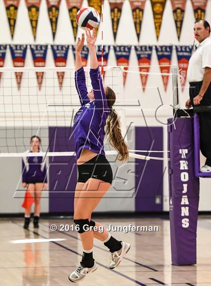 Thumbnail 3 in Casa Grande @ Petaluma photogallery.