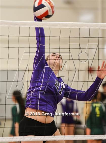Thumbnail 1 in Casa Grande @ Petaluma photogallery.