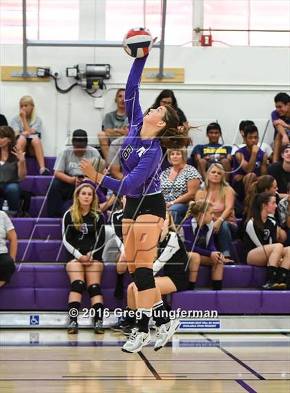 Thumbnail 1 in Casa Grande @ Petaluma photogallery.