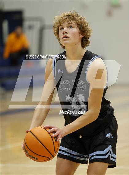 Thumbnail 1 in Sky View @ Ridgeline (Sophomore) photogallery.