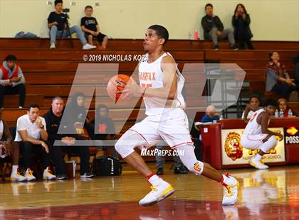 Thumbnail 2 in Valencia vs. Fairfax (Harvey Kitani Classic) photogallery.