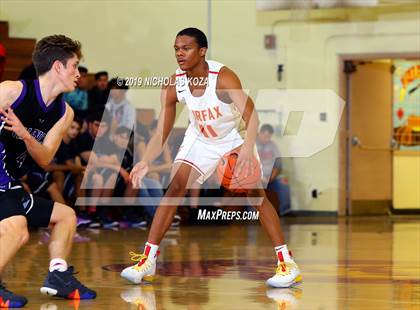 Thumbnail 2 in Valencia vs. Fairfax (Harvey Kitani Classic) photogallery.