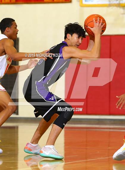 Thumbnail 3 in Valencia vs. Fairfax (Harvey Kitani Classic) photogallery.