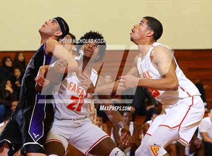 Thumbnail 2 in Valencia vs. Fairfax (Harvey Kitani Classic) photogallery.