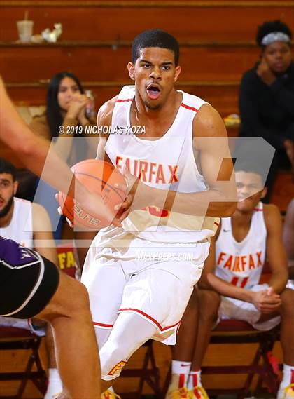 Thumbnail 3 in Valencia vs. Fairfax (Harvey Kitani Classic) photogallery.