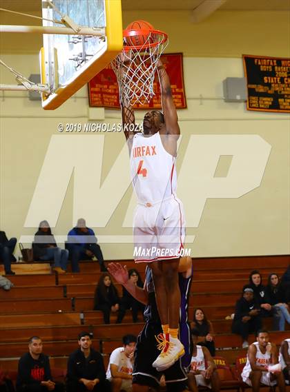 Thumbnail 3 in Valencia vs. Fairfax (Harvey Kitani Classic) photogallery.