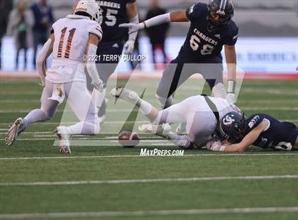 Thumbnail 1 in Lone Peak vs. Corner Canyon (UHSAA 6A Final) photogallery.