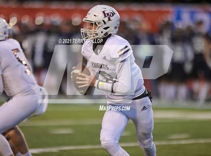 Thumbnail 2 in Lone Peak vs. Corner Canyon (UHSAA 6A Final) photogallery.