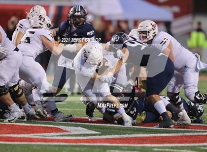 Thumbnail 3 in Lone Peak vs. Corner Canyon (UHSAA 6A Final) photogallery.