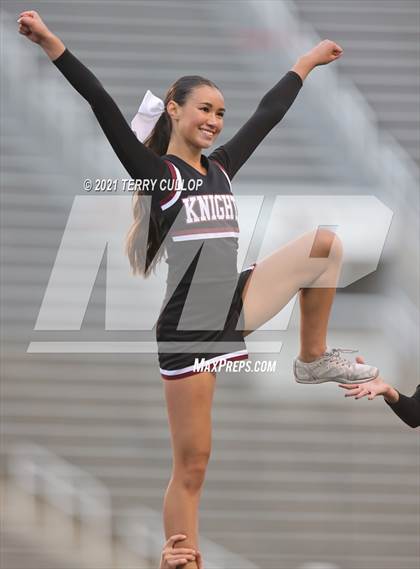 Thumbnail 1 in Lone Peak vs. Corner Canyon (UHSAA 6A Final) photogallery.